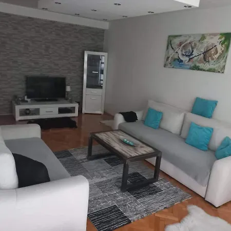 Moderan I Luksuzan Stan